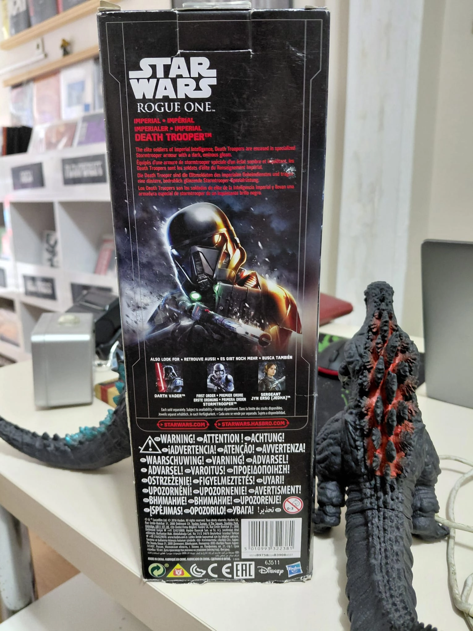 STAR WARS  - Rogue One / Death Trooper  - Boy : 30 cm /12 inch (Figür)/ Açılmamış Ambalajlı