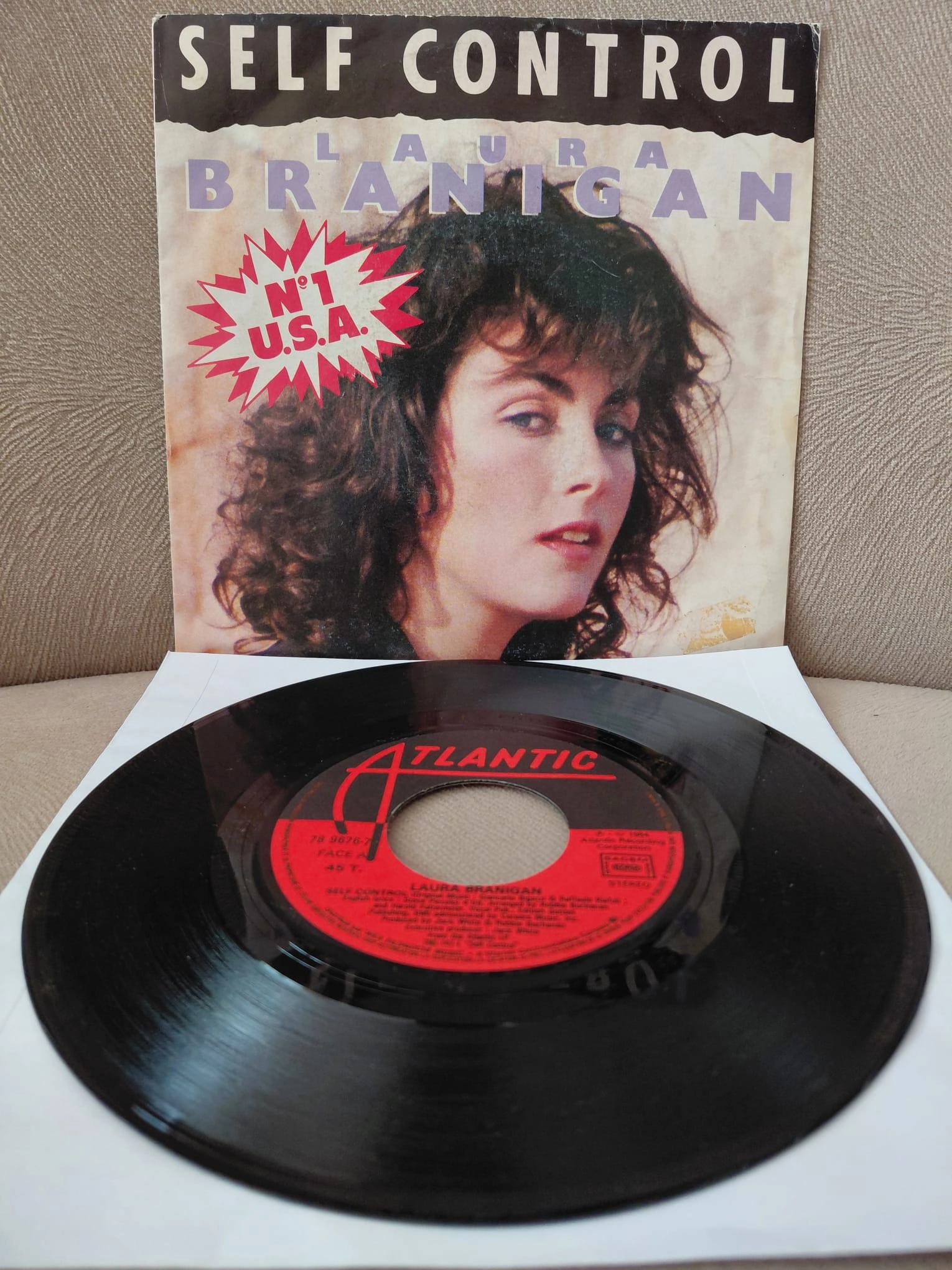 Laura Branigan  –  Self Control -  1984 Avrupa Basım 45 lik Plak
