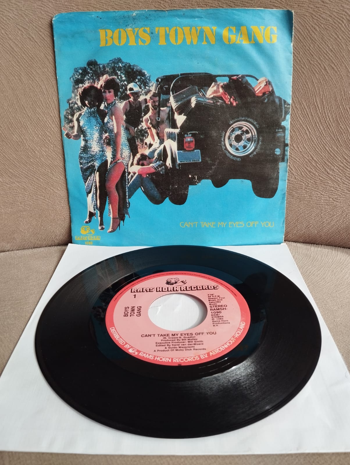 Boys Town Gang – Can’t Take My Eyes Off You -  1982  Hollanda Basım 45 lik Plak-2.EL