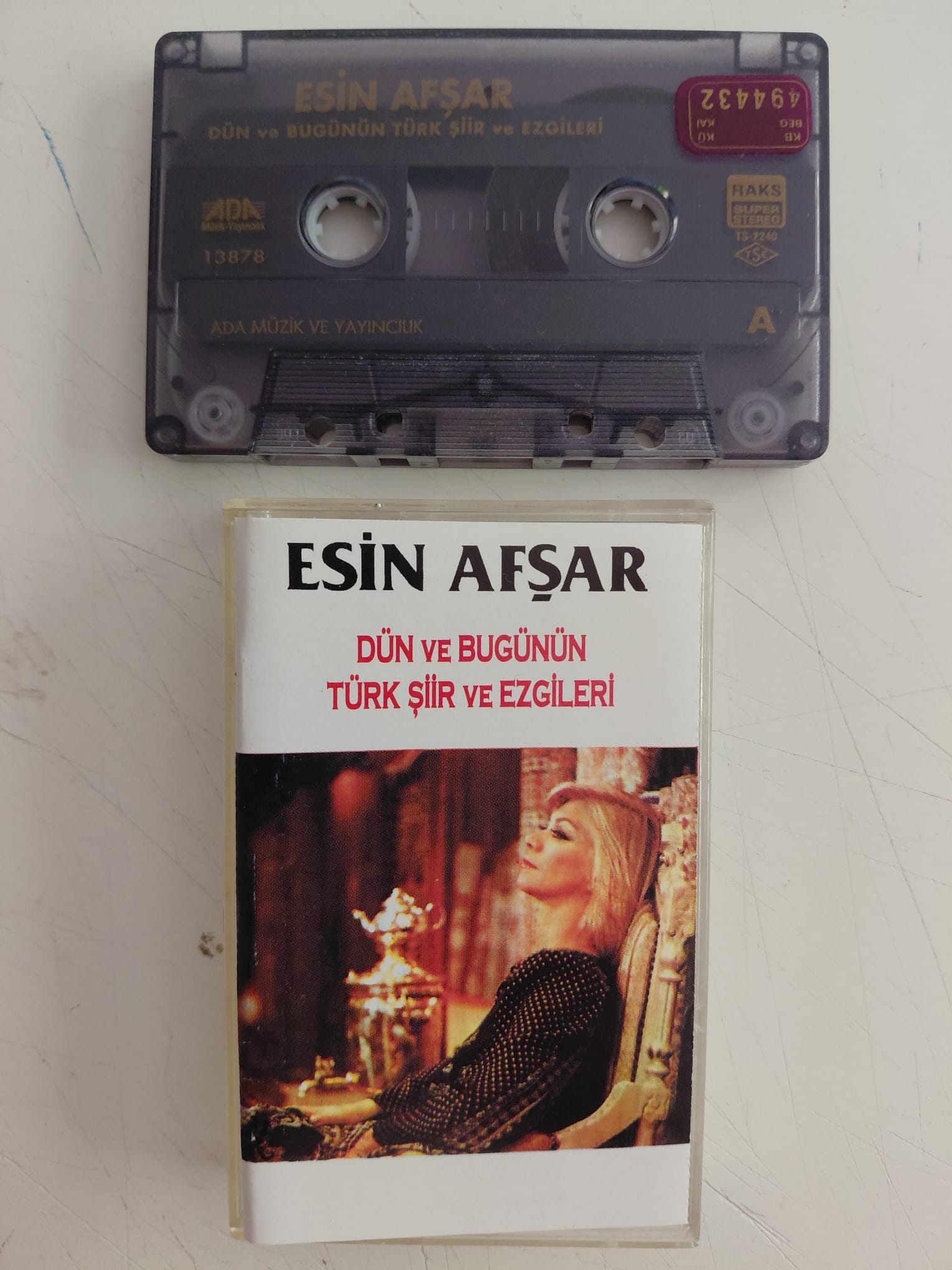 Esin Afşar – Dün ve Bugünün Türk Şiir ve Ezgileri - 1986 Türkiye Basım Kaset Albüm-2.EL