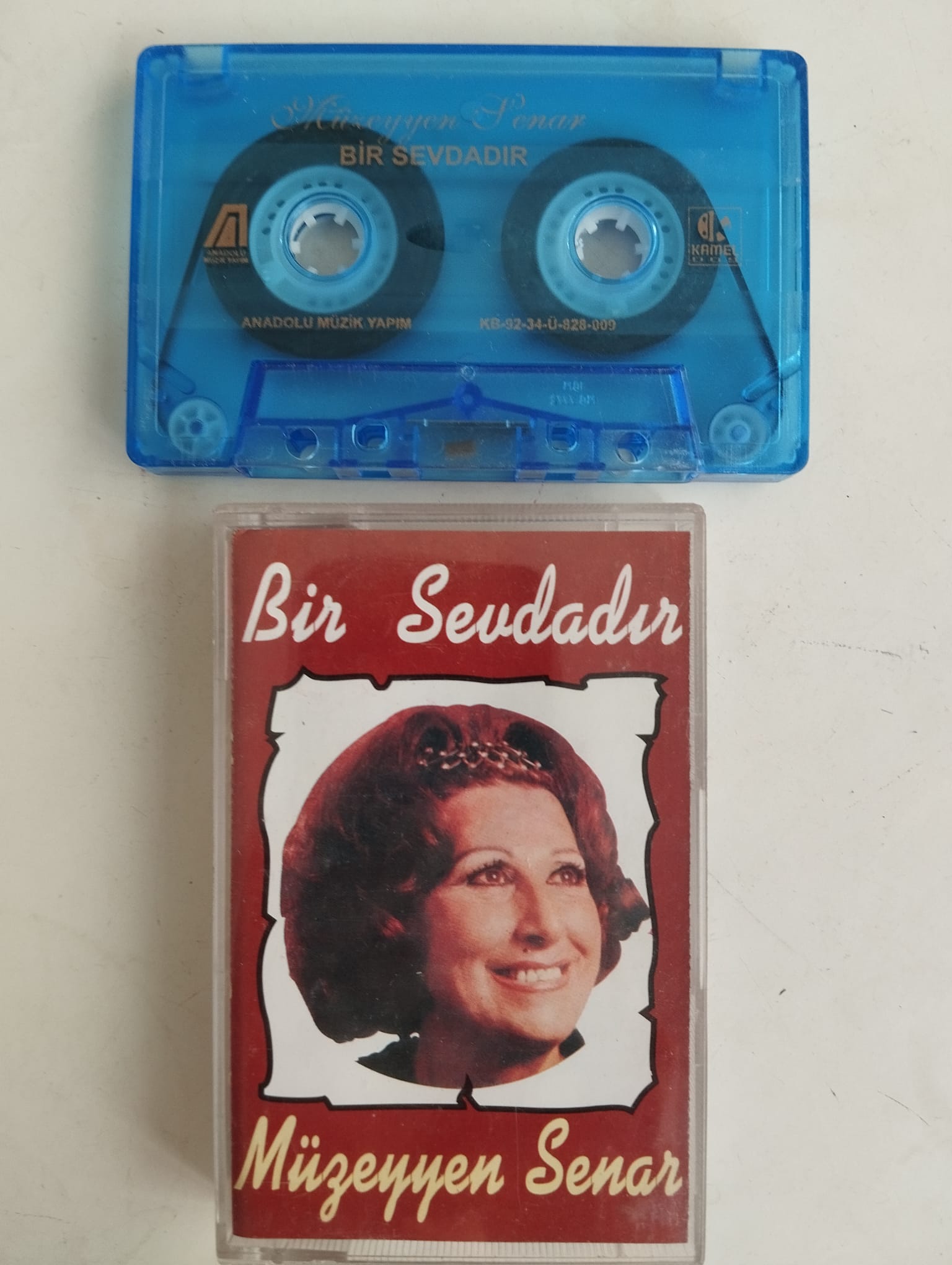 Müzeyyen Senar - Bir Sevdadır  -  1992  Türkiye Basım Kaset Albüm -2.el