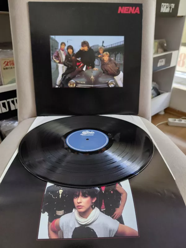 NENA - Nena - 1983 Japonya Basım - 33lük LP Plak-2.el