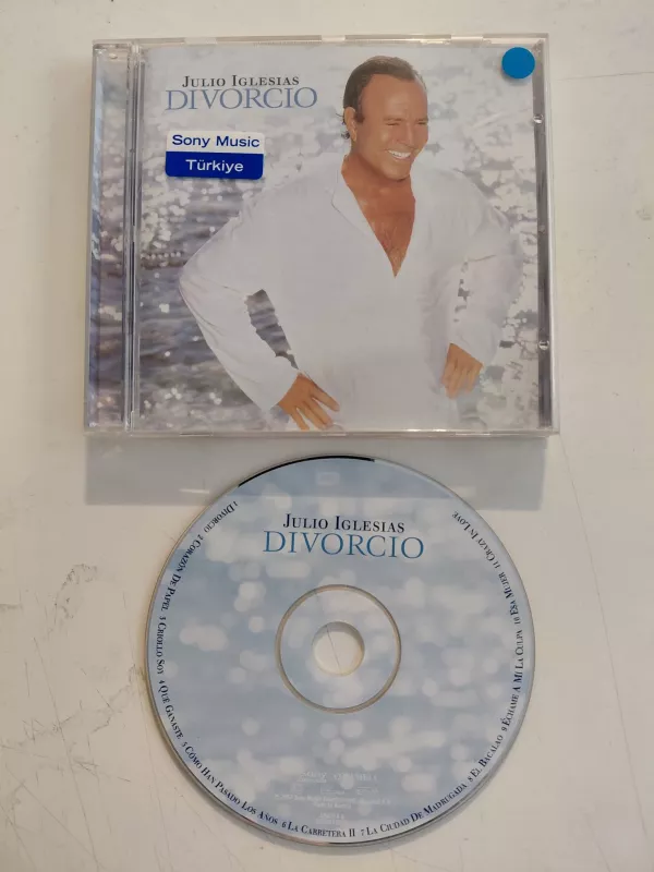 Julio Iglesias – Divorcio – 2003 Avrupa Basım - CD Albüm-2.el