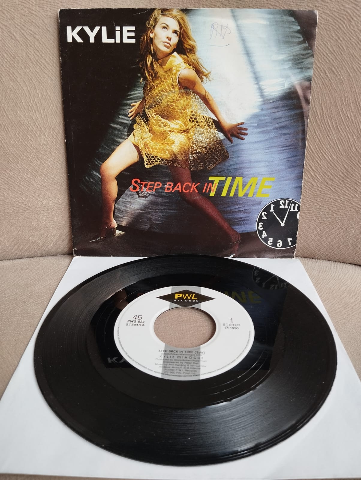 Kylie Minogue –  Step Back In Time - 1990  Belçika Basım 45 lik Plak-2.el