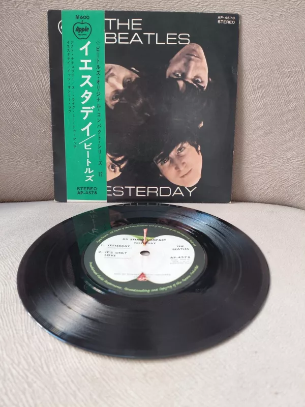 THE BEATLES - Yesterday / Act Naturally  1970 Nadir Japonya Basım  EP Plak - Obi’li-2.el