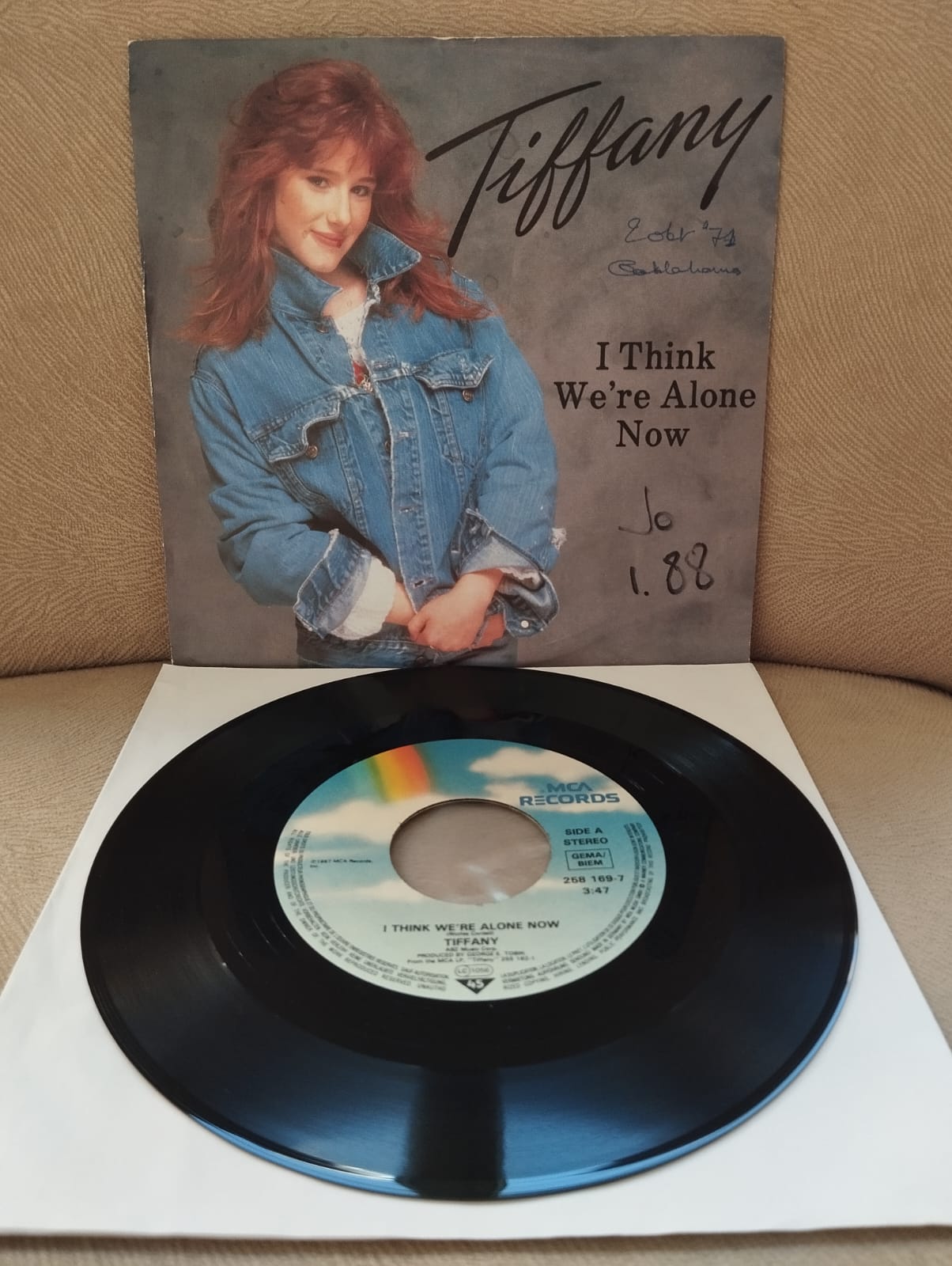 Tiffany –  I Think We’re Alone Now - 1987 Almanya Basım 45 LİK PLAK-2.el