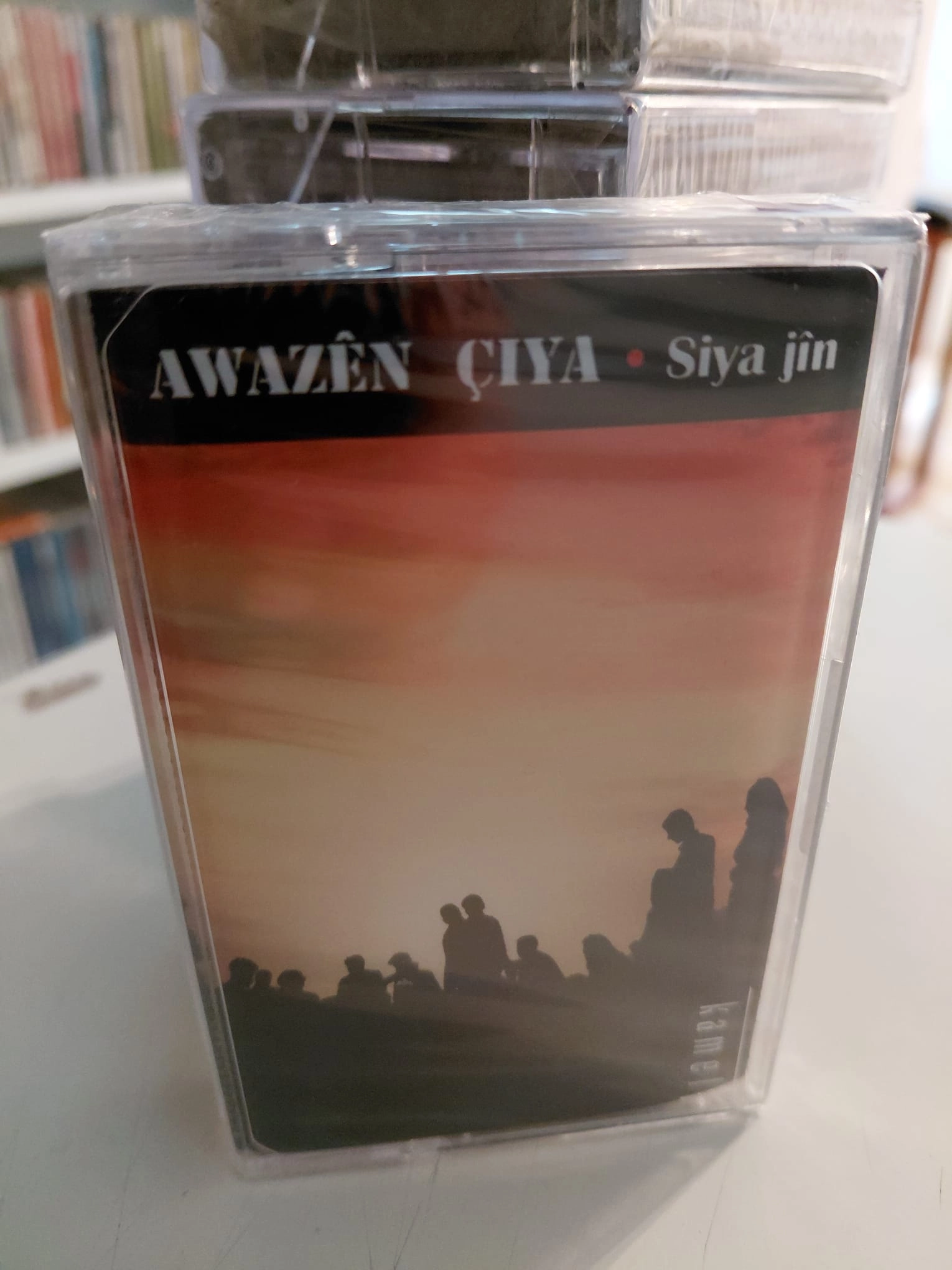 Awazên Çiya - Siya Jîn  -  Türkiye  Basım Kaset Albüm /Açılmamış Ambalajlı (Kürtçe)