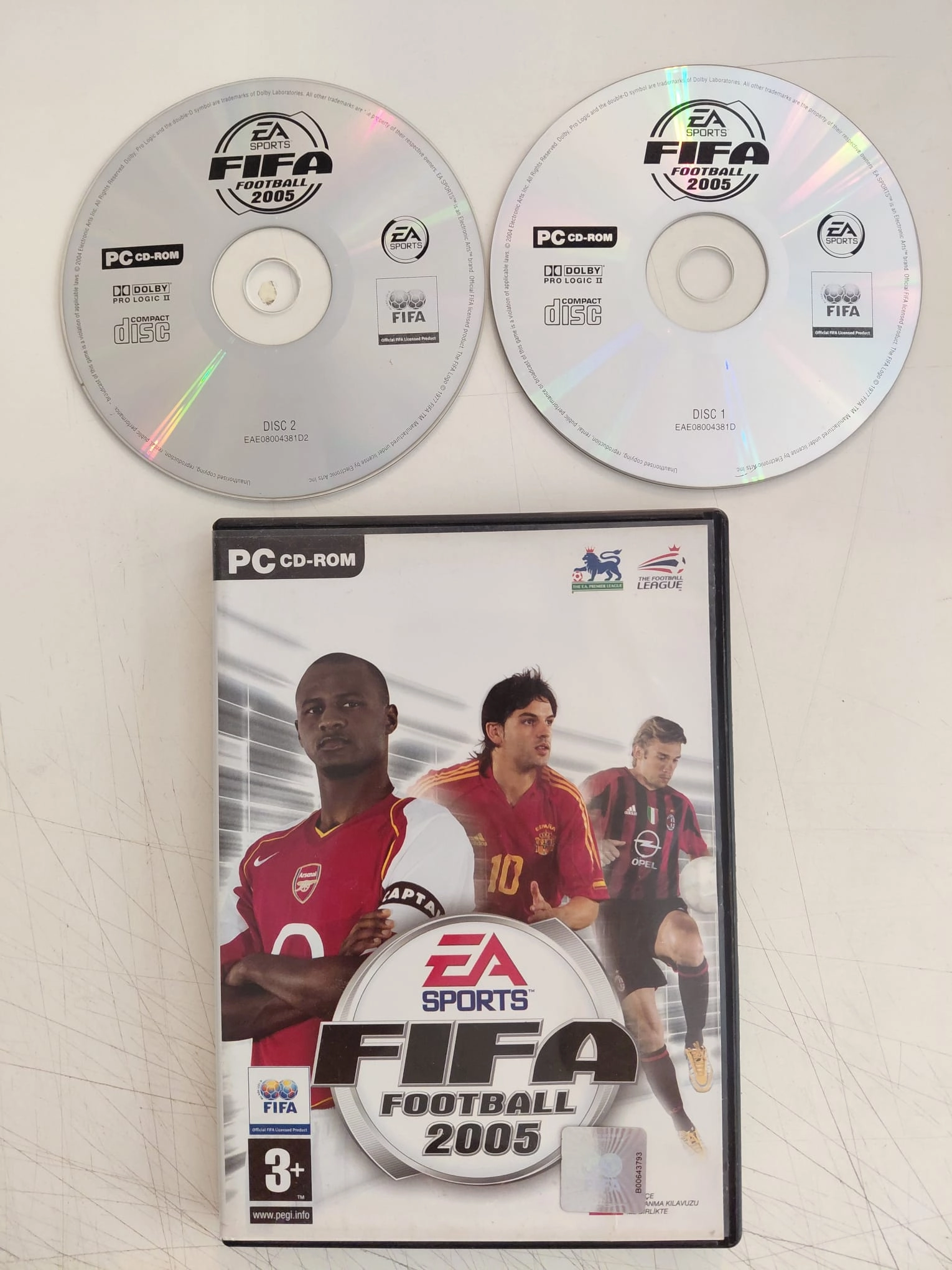 FIFA FOOTBALL 2005  -  PC  2xCD-ROM Oyun