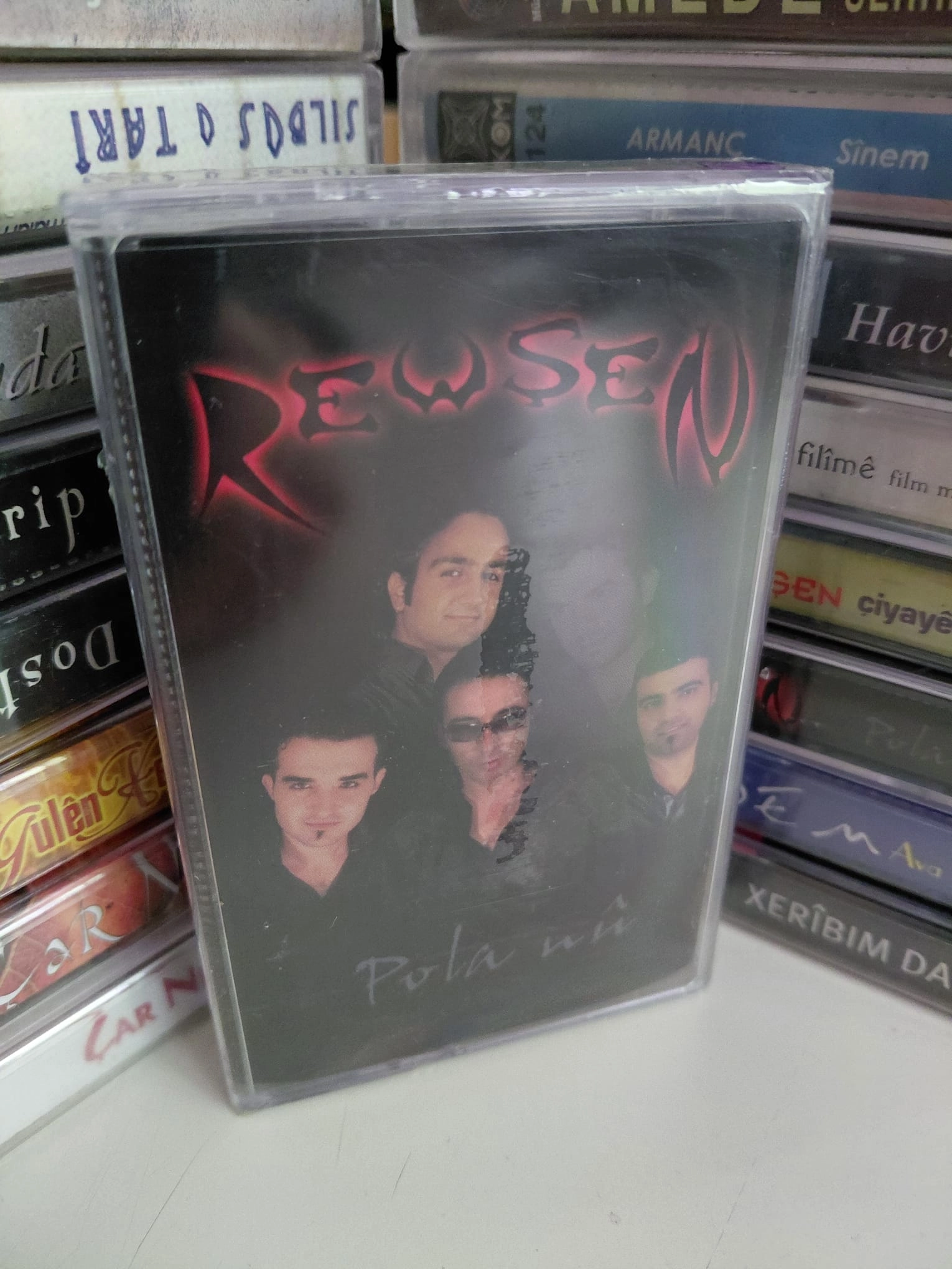 REWŞEN - Pola Nü -  Türkiye  Basım Kaset Albüm /Açılmamış Ambalajlı (Kürtçe)