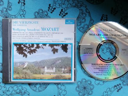 MOZART  -DIE VIERZIGSTE  -  40. SENFONİ BU CD ’DE  MÜZİK CD  - 1988 ALMANYA BASIM