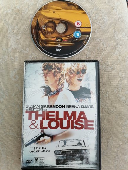 THELMA & LOUISE - BİR RIDLEY SCOTT FİLMİ  - SUSAN SARANDON / GEENA DAVIS - DVD  FİLM (+15 ) -2.EL