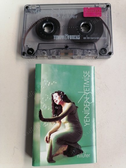 NİLÜFER - YENİDEN YETMİŞE  -  TÜRKİYE 1998  BASIM - KASET ALBÜM