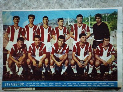 1967 SIVASSPOR  FUTBOL TAKIMI  Hayat Dergisi Orta Boy Poster  24x16 cm