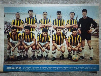 1967 ADANASPOR  FUTBOL TAKIMI  Hayat Dergisi Orta Boy  Poster  24x16 cm