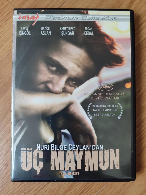 ÜÇ MAYMUN /Three Monkeys NURİ Bilge Ceylan DOUBLE DVD 104 Dakika+ Bonus DVD Film Temiz 2. el