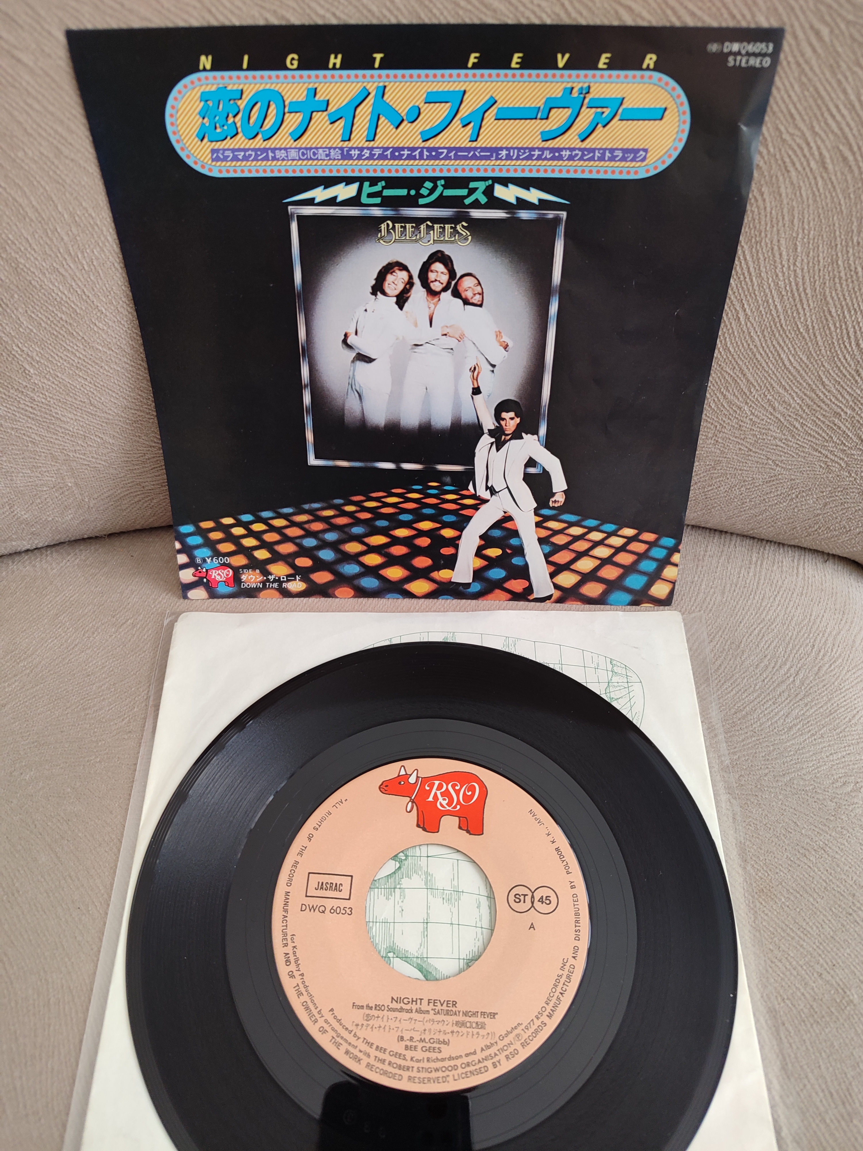 BEE GEES - Night Fever - 1978 Japonya Basım 45’lik Plak Temiz 2. el