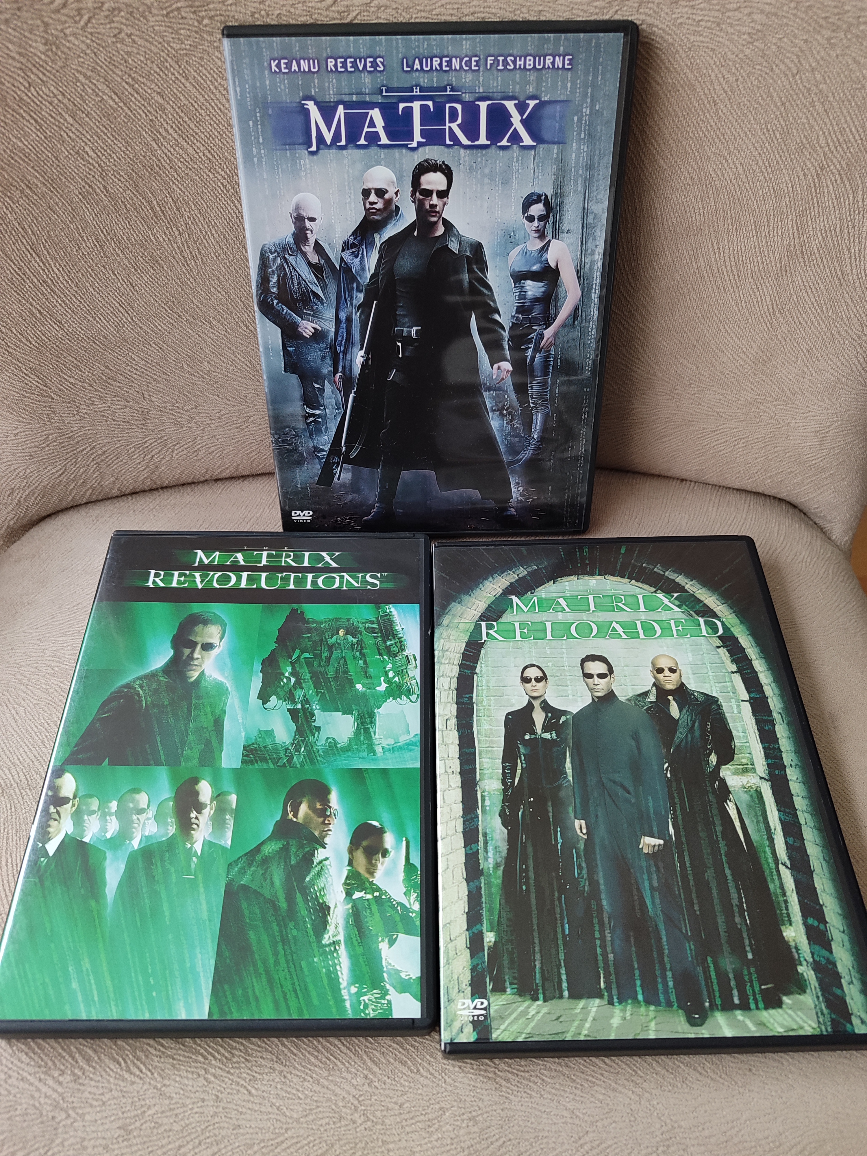 THE MATRIX ÜÇLEME - The Matrix / Reloaded / Revolutions - 3 DVDlik Set - 2. el