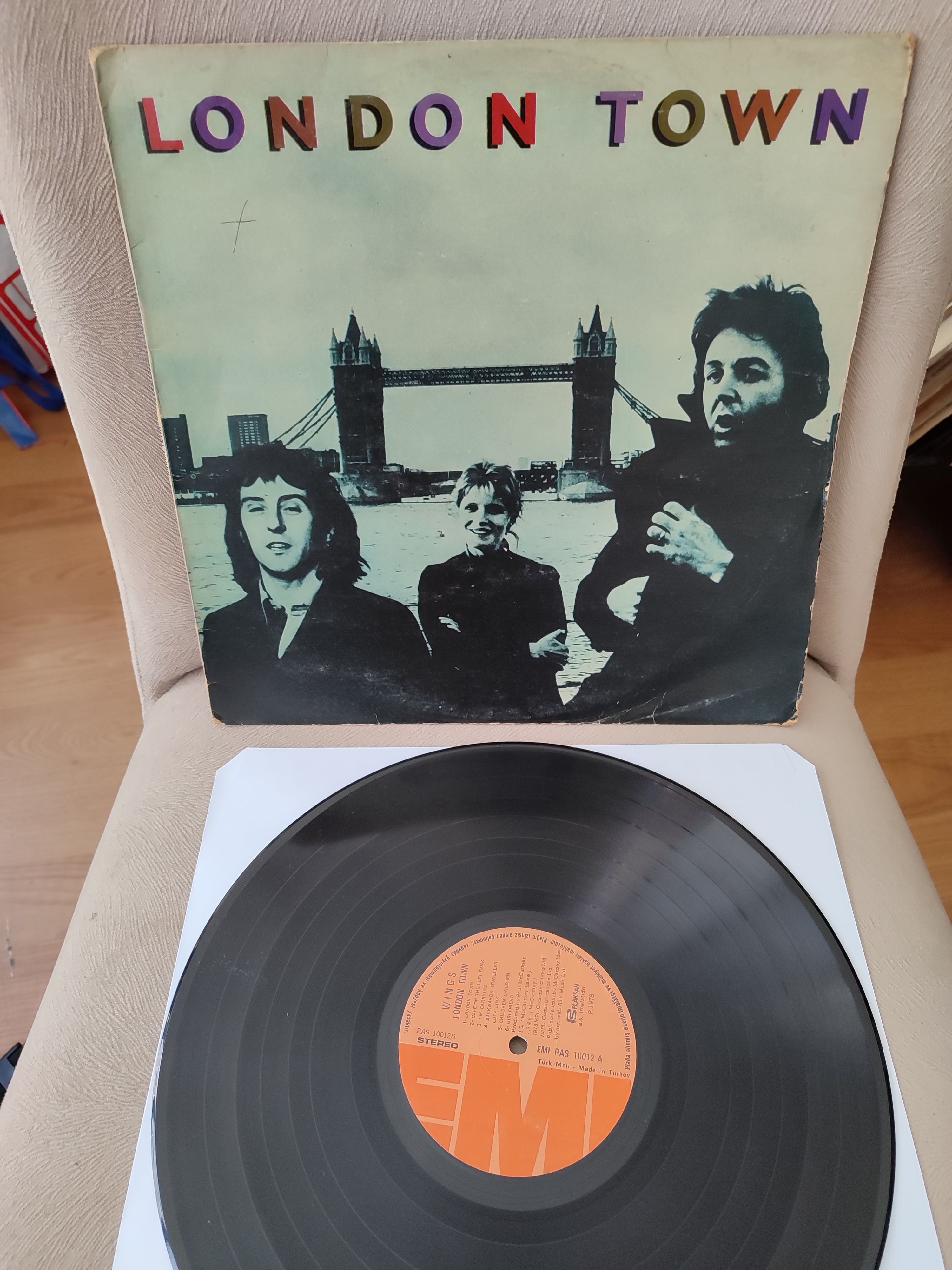 WINGS - LONDON TOWN - 1978 Türkiye Basım LP Plak 2. el