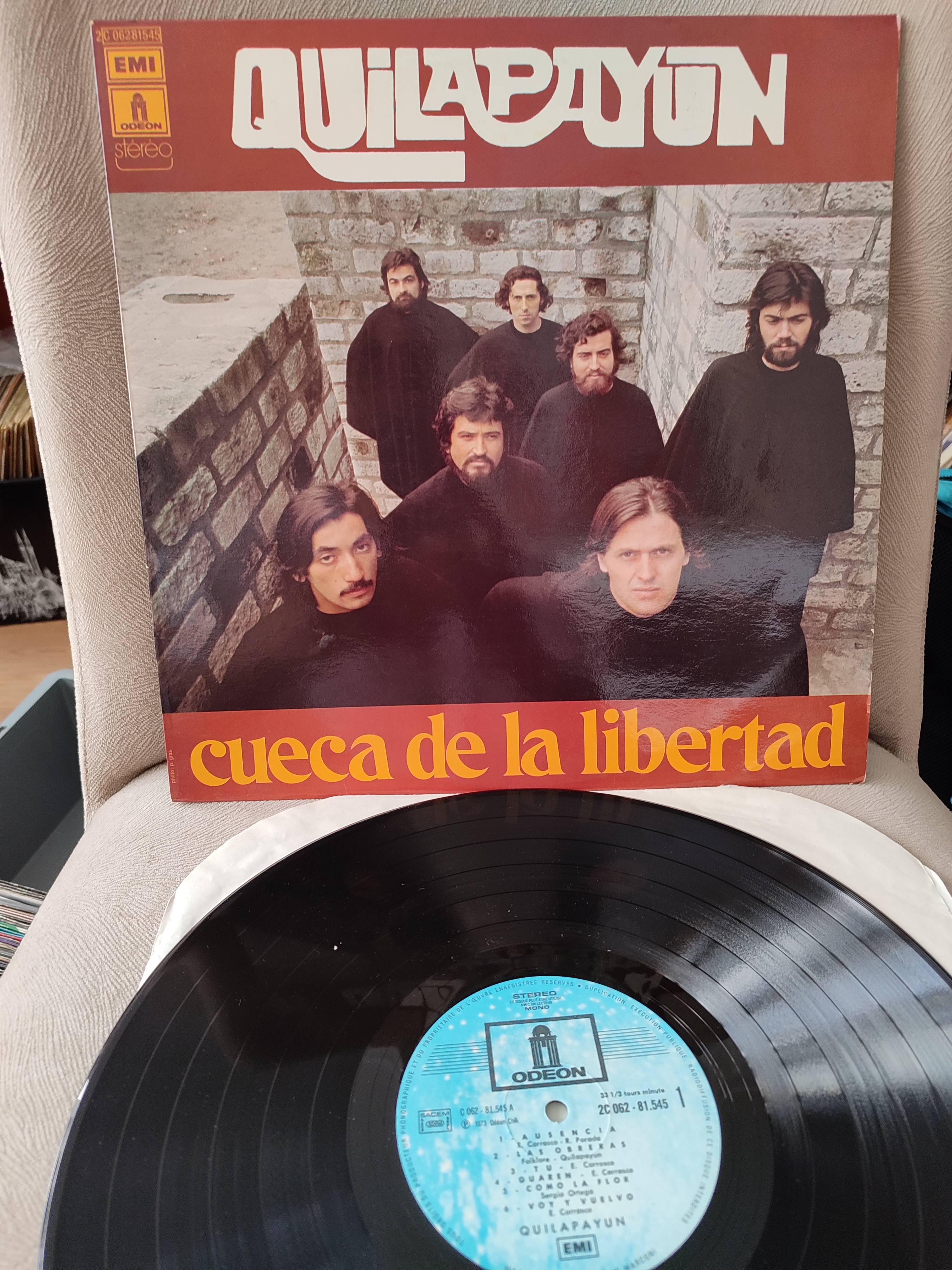 QUILAPAYUN - Cueca De La Libertad - 1974 Fransa Basım 33lük LP Albüm 2. EL