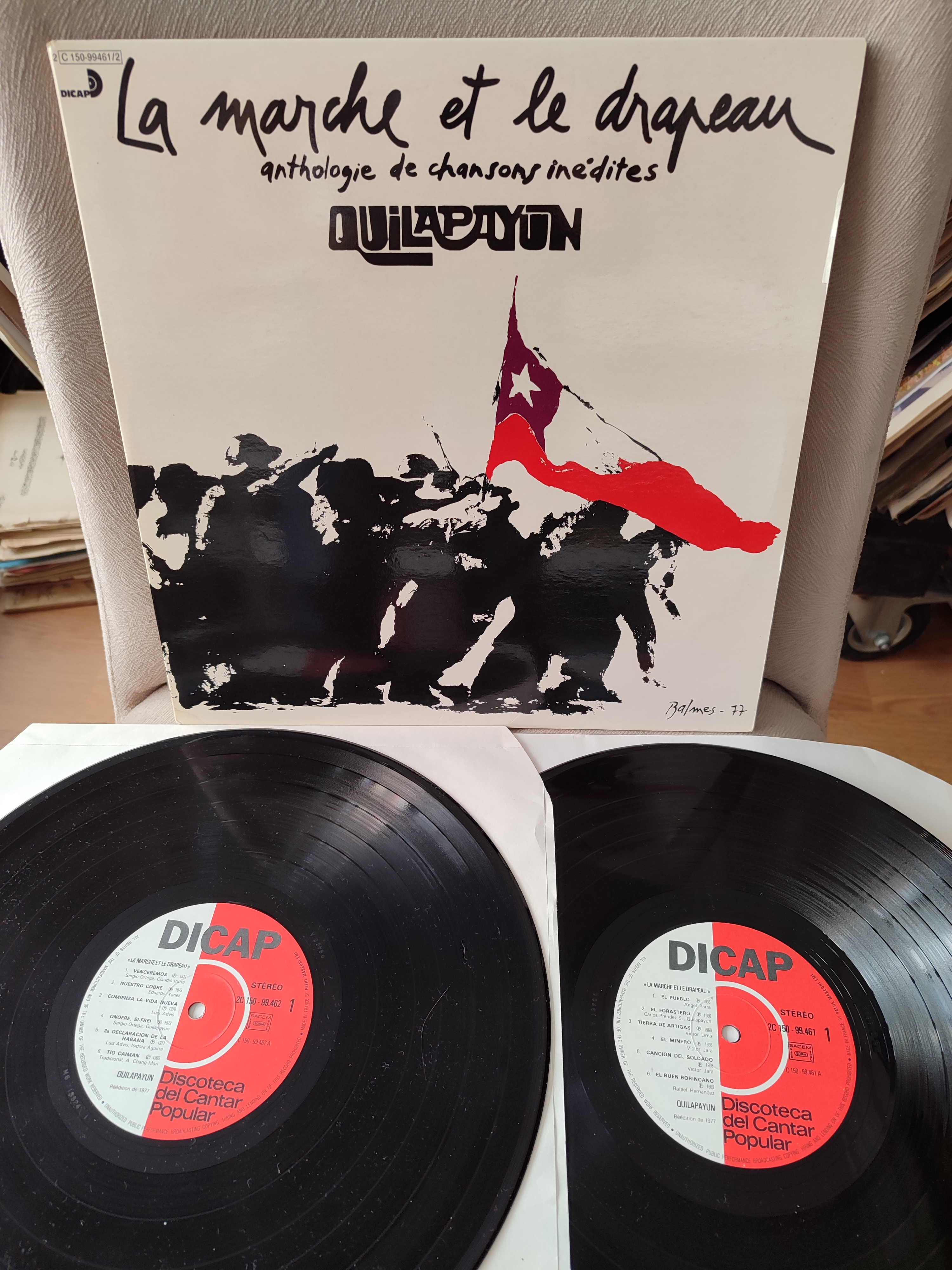 QUILAPAYUN - La Marche Et Le Drapeau - 1977 Fransa Basım 33lük Double LP Albüm 2. el
