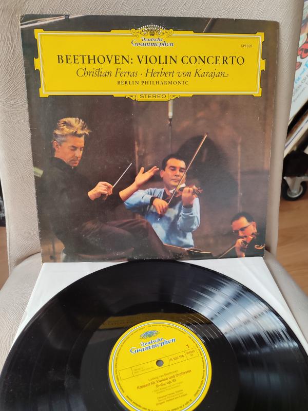 BEETHOVEN :VIOLIN CONCERTO - Karajan / Christian Ferras -1979 USA Basım 33 lük LP Plak 2.el