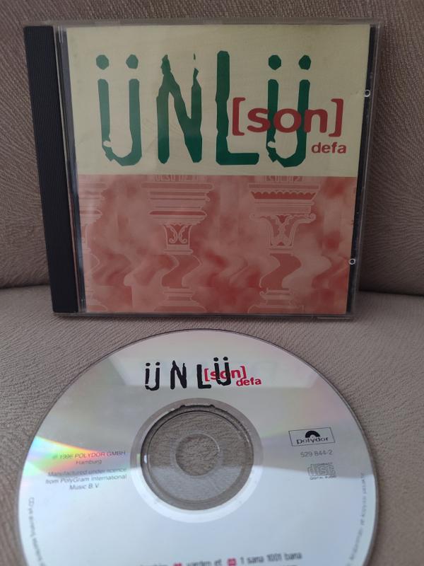 ÜNLÜ - Son Defa - 1996 Türkiye Basım CD Albüm 2.el