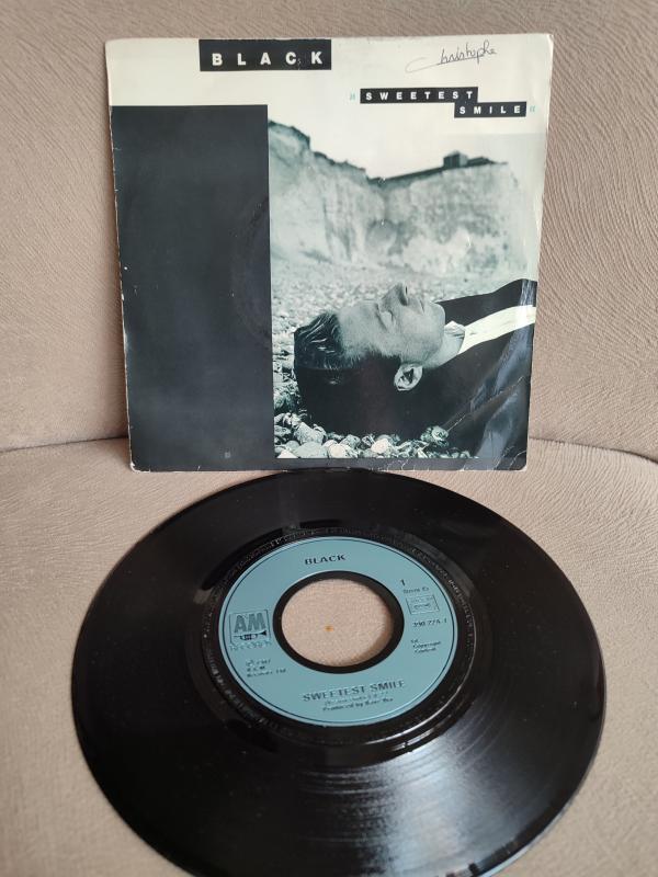 BLACK- Sweetest Smile / Sixteens -  1987 Almanya Basım 45lik Plak 2.EL