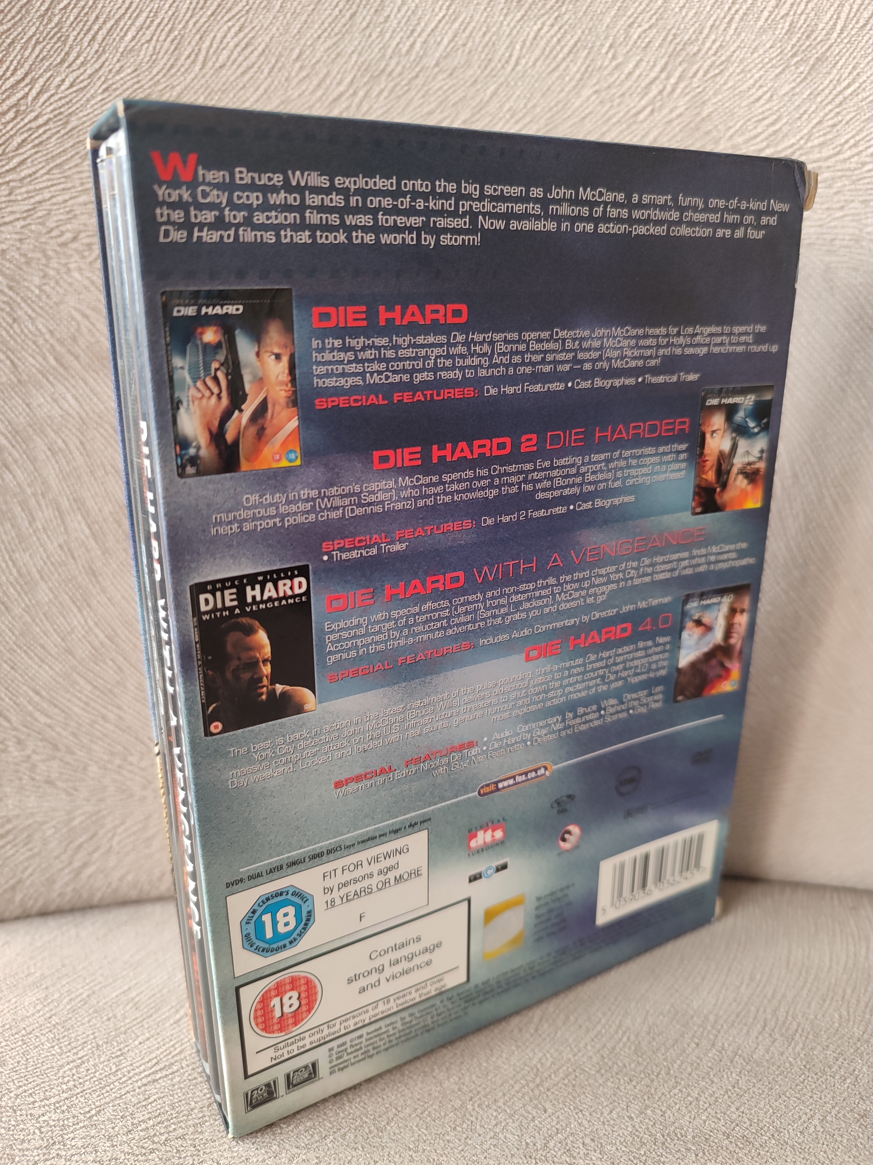 DIE HARD QUADRIOLOGY  - 4 Filmlik DVD Seti - Die Hard 1-2-3-4 / 2.el / Türkçe Yoktur