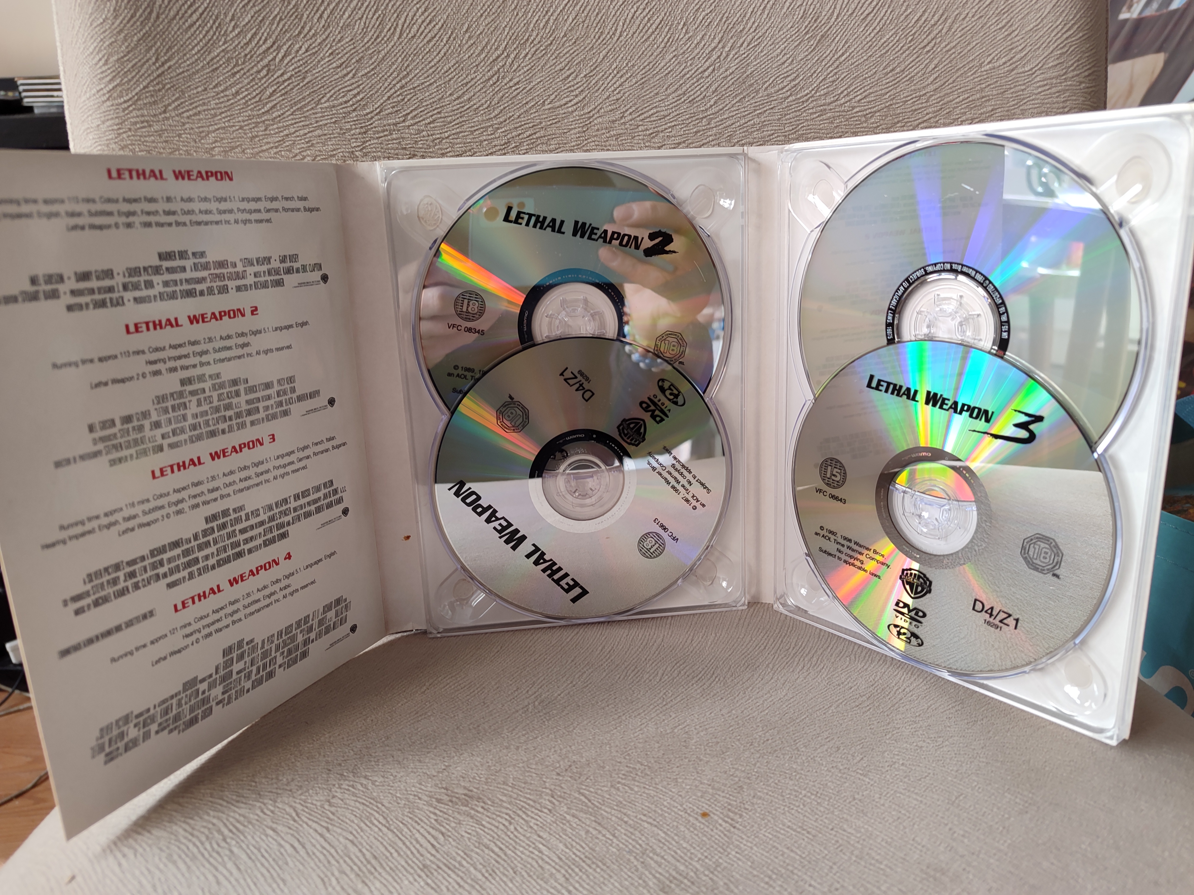 The Complete LETHAL WEAPON Collection  - 4 Filmlik DVD Seti - 2. el -Türkçe Dil Seçeneği Yoktur