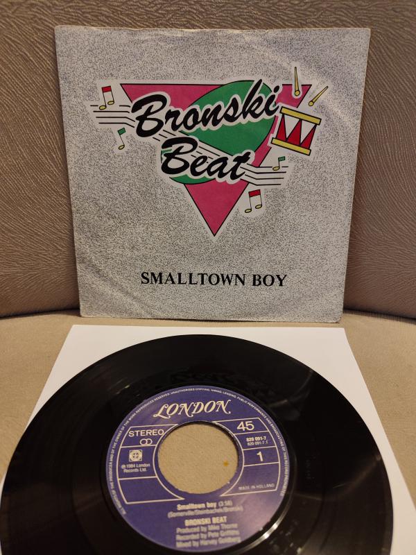 BRONSKI BEAT - Smalltown Boy  1984  Hollanda Basım 45 lik Plak 2.EL
