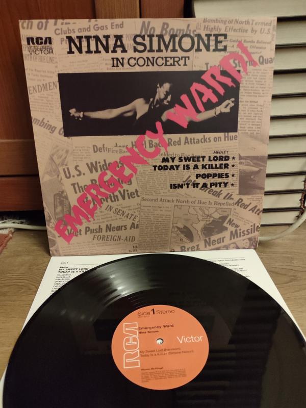 NINA SIMONE - EMERGENCY WARD / In Concert - 2014 EU Basım 33lük LP Plak 2.EL