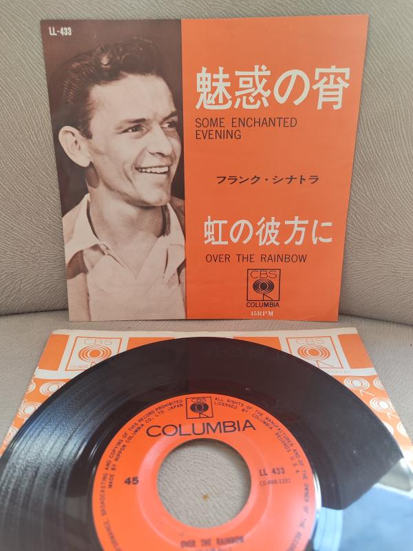 Frank Sinatra ‎- Some Enchanted Evening / Over The Rainbow 1963 Japonya Basım 45lik Plak 2.EL