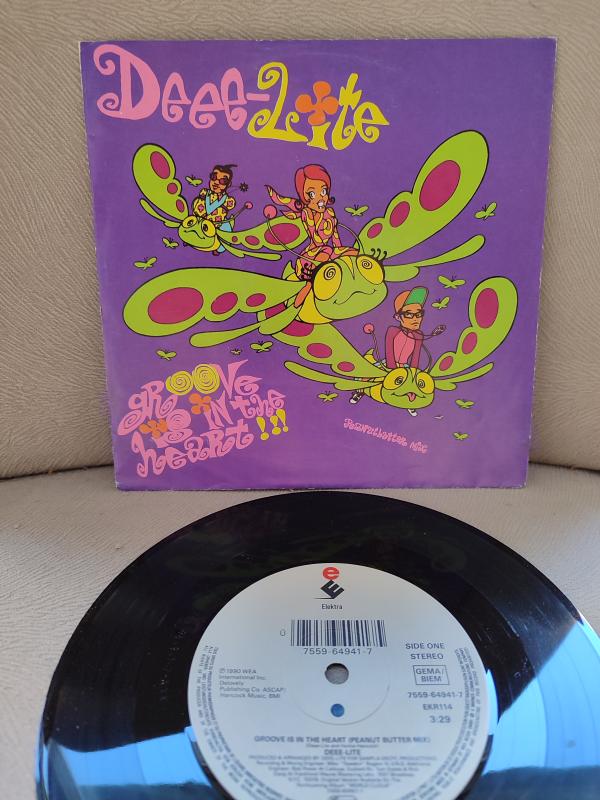 Deee-lite - Groove Is In The Heart - 1990 Almanya  Basım 45lik Plak 2.EL