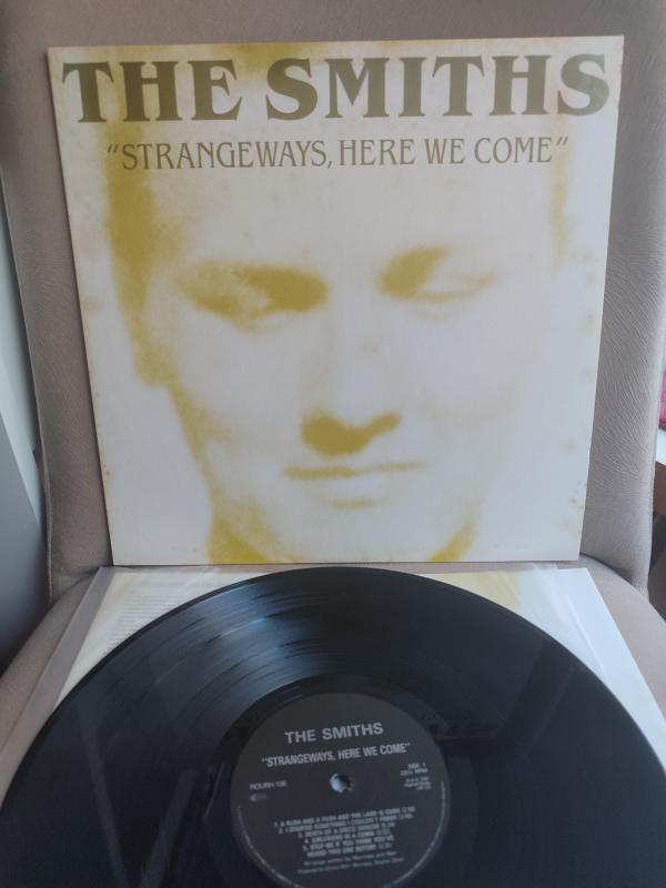 THE SMITHS - Strangeways, Here We Come  - 2009 İngiltere  Basım LP Plak 2.EL