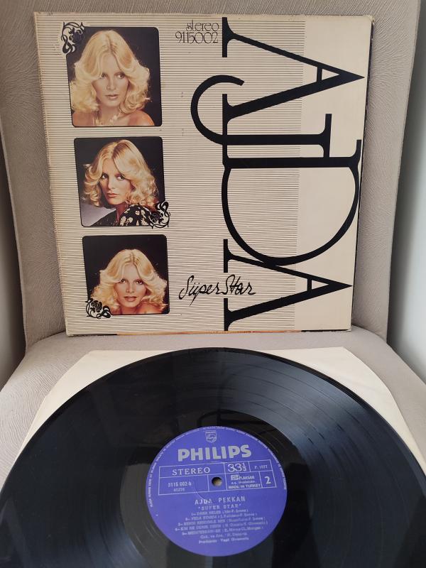 AJDA PEKKAN - Süper Star -  1977 Türkiye Basım LP Plak Albüm 2.EL