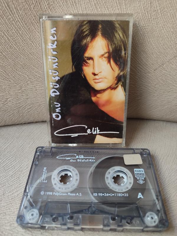 ÇELİK - Onu Düşünürken  - 1998 Türkiye Basım Kaset Albüm 2.el
