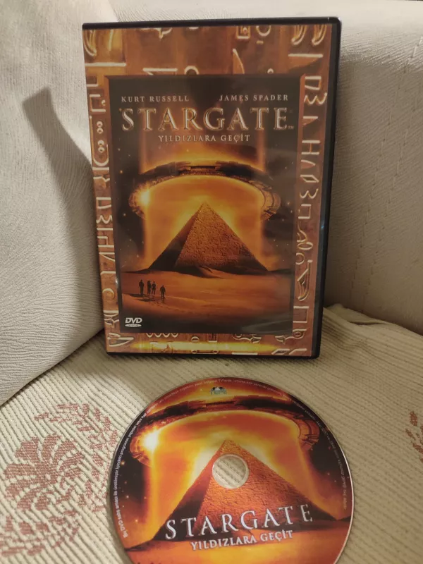 STARGATE / Yıldızlara Geçit /  Roland Emmerich -   DVD Film 2.el
