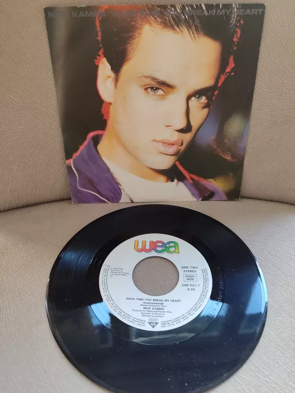 Nick Kamen - Each Time You Break My Heart - 1986  Almanya Basım 45lik Plak 2.EL