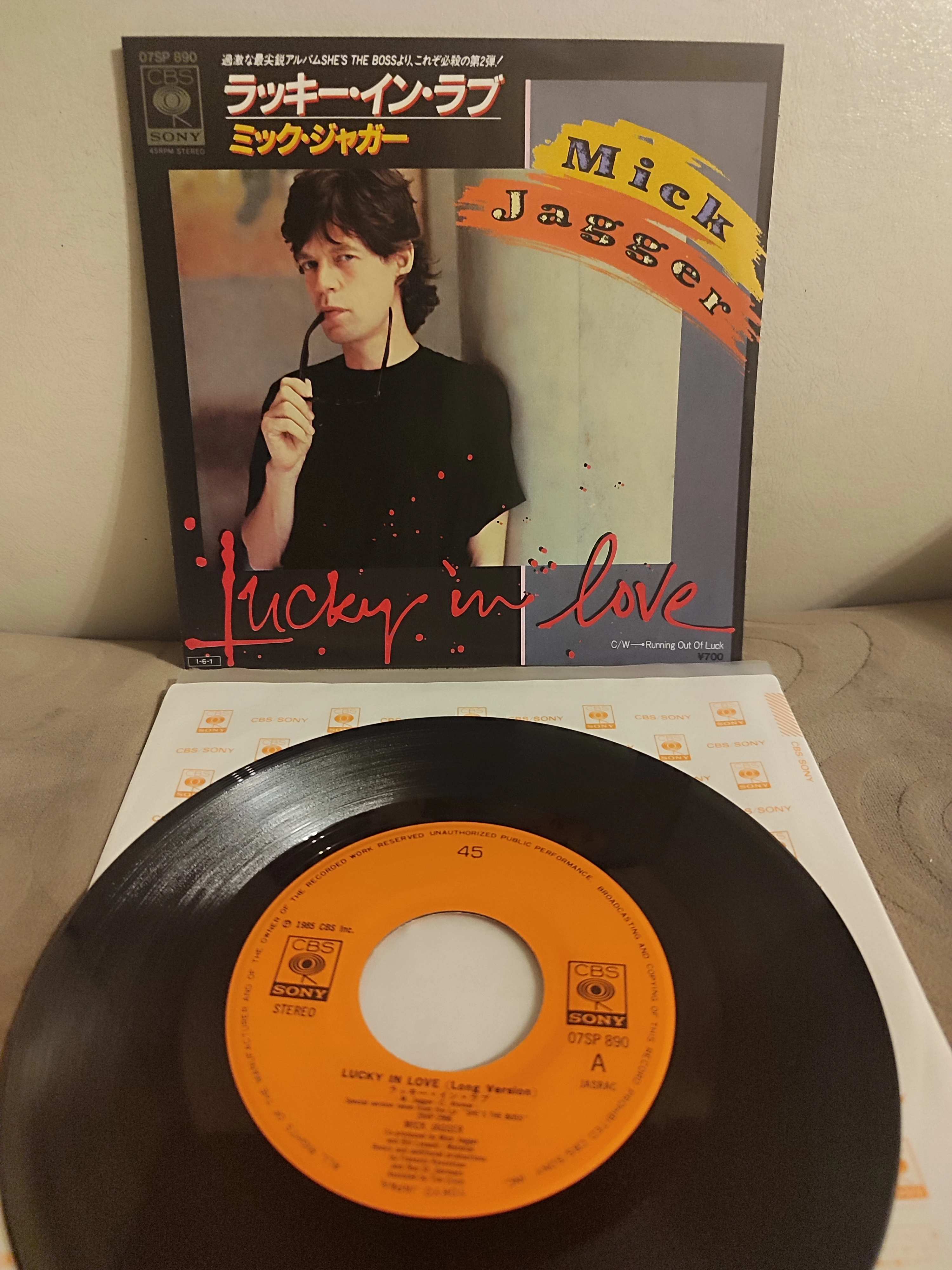 MICK JAGGER - Lucky In Love /Running Out of Luck - 1985 Japonya  Basım 45’lik Plak 2.el