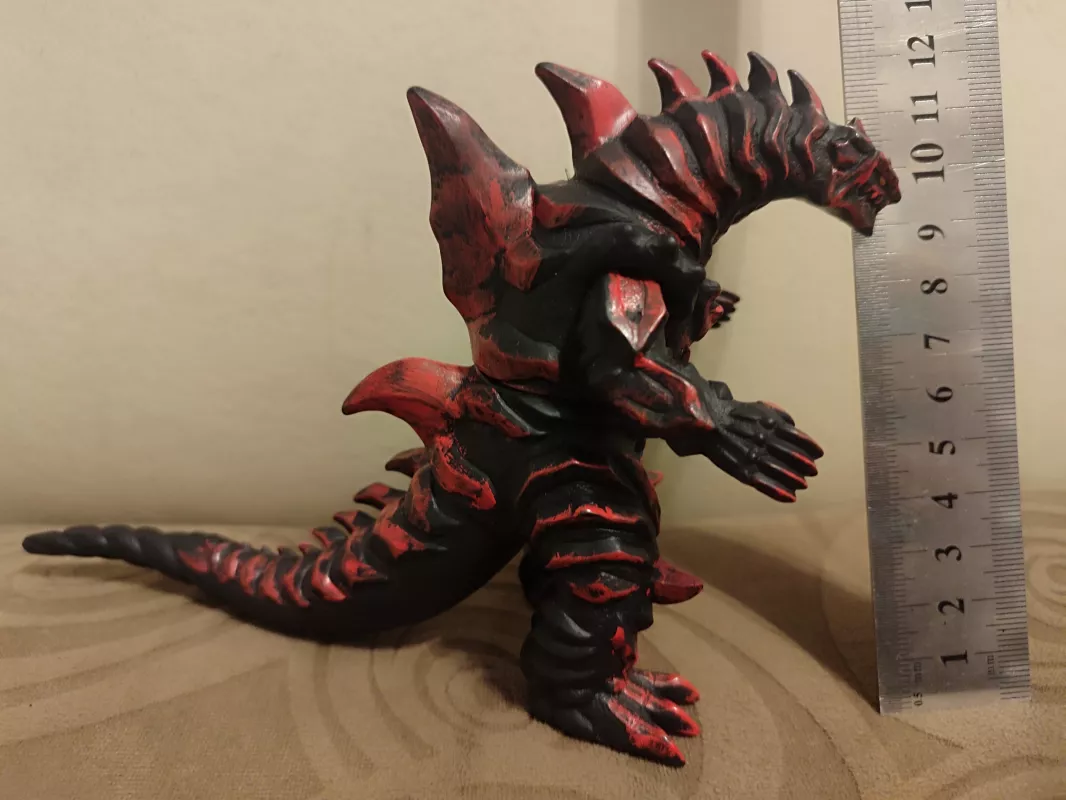 Bandai Ultra Monster Gurujiobon Figure - 2013 Yapım Orjinal Japon Canavar Figürü - Boy : 12 cm