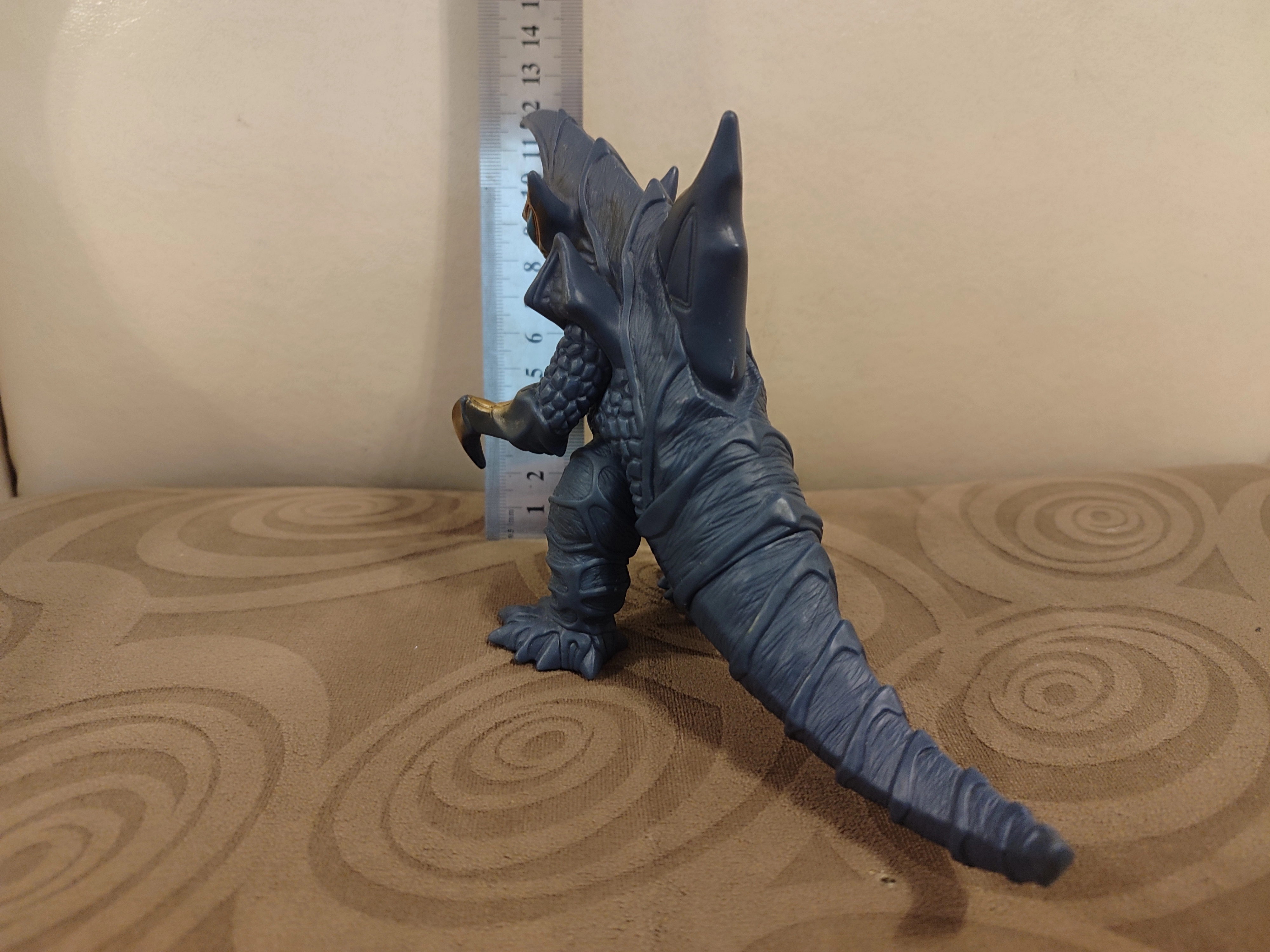 Bandai Ultra Monster Kaiju Super Cobb Figure - 2013 Yapım Orjinal Japon Canavar Figürü - Boy : 12 cm