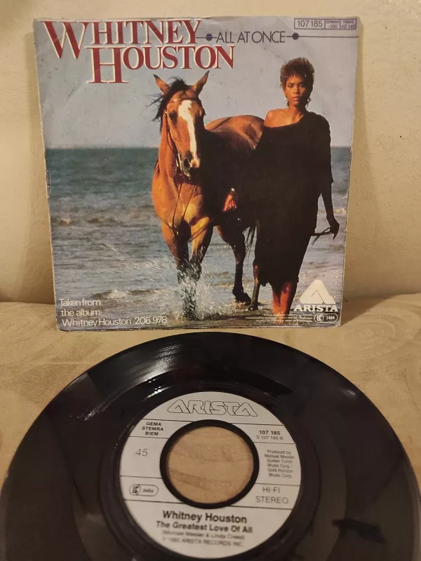 WHITNEY HOUSTON - ALL AT ONCE /  THE GREATEST LOVE OF ALL 1985 ALMANYA  BASIM 45 LİK PLAK 2.EL