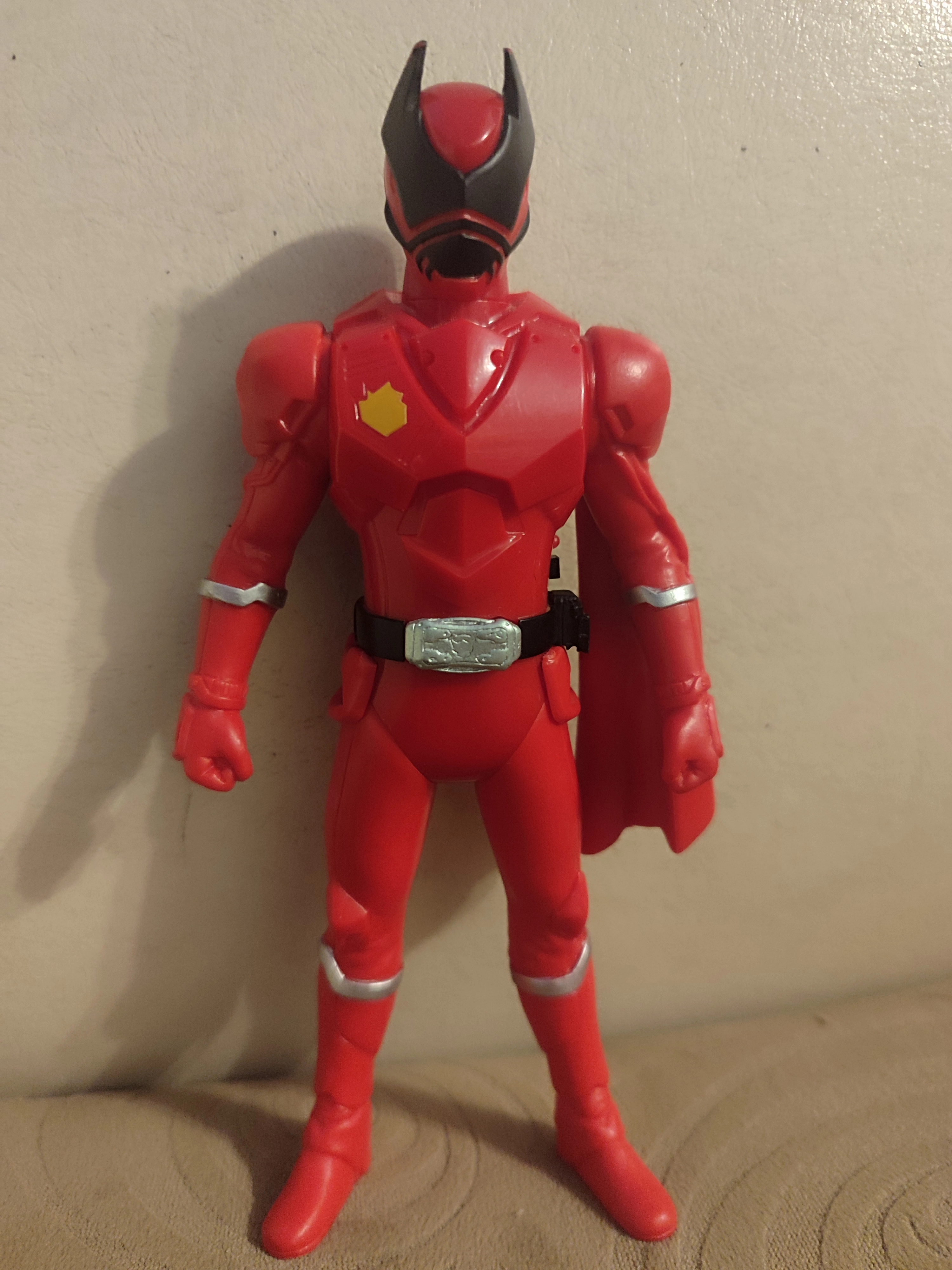Power Rangers - Kuwagata Ohger - Bandai Yapım Orjinal Japon Kahraman Figürü - Boy : 16 cm 2.el