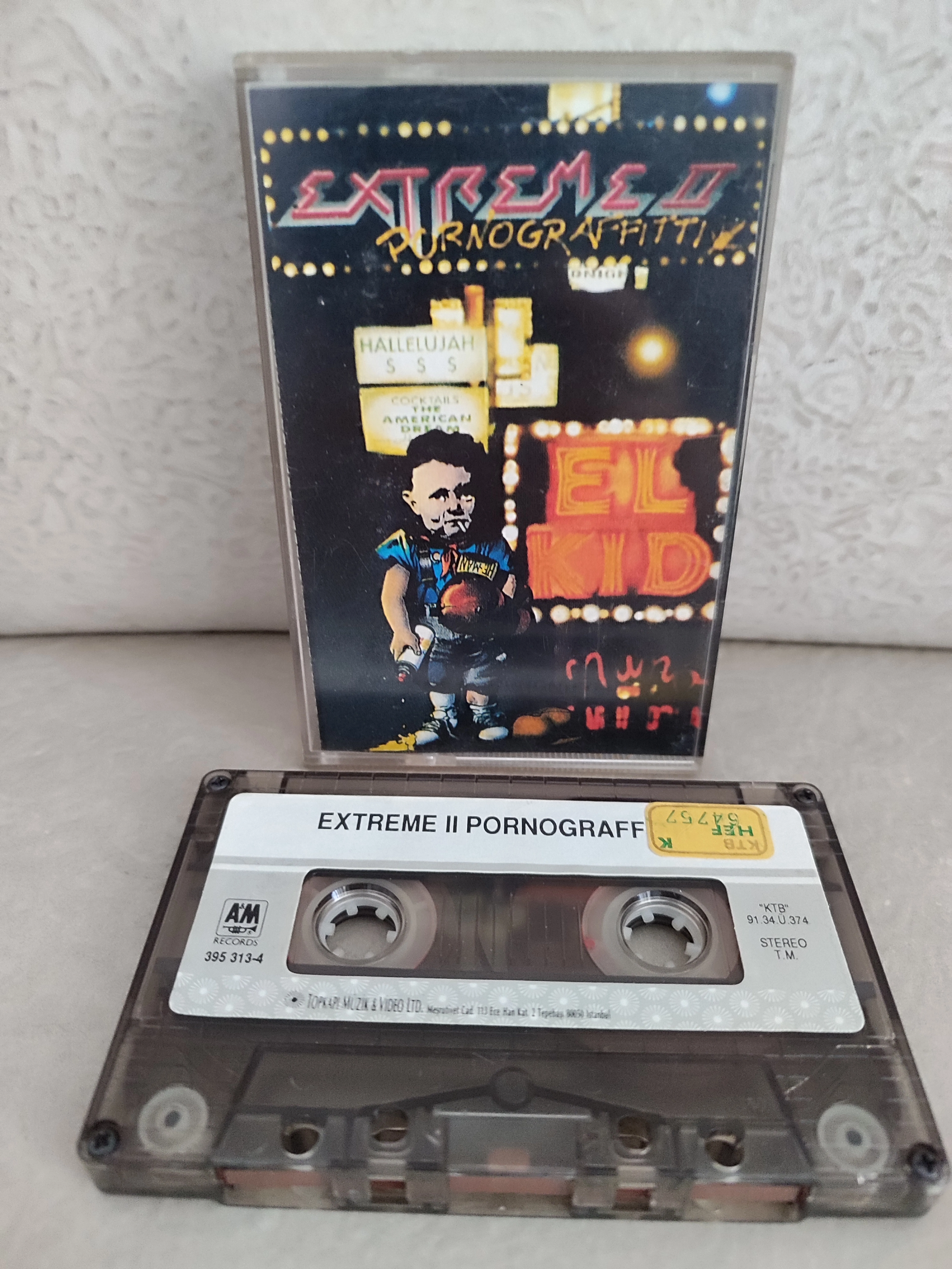 Extreme - Pornograffitti - 1991 Türkiye  Basım Kaset 2.el