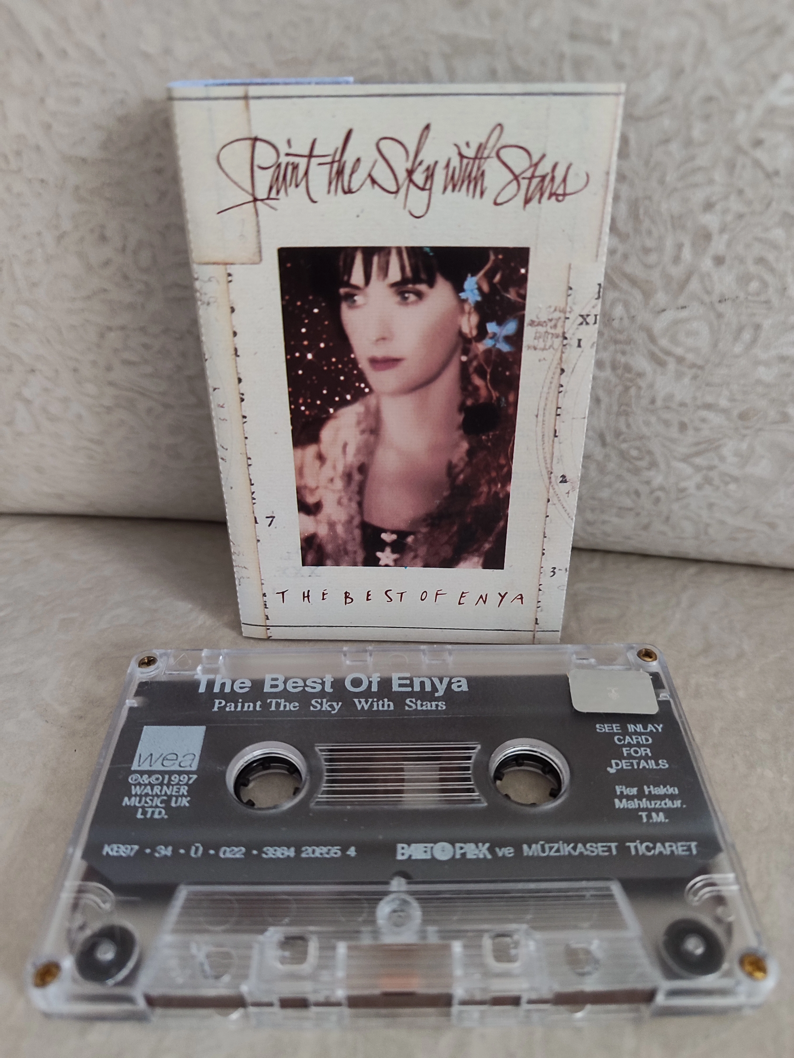 Enya - Paint The Sky With Stars / The Best of Enya - 1997 Türkiye Basım Kaset 2.el
