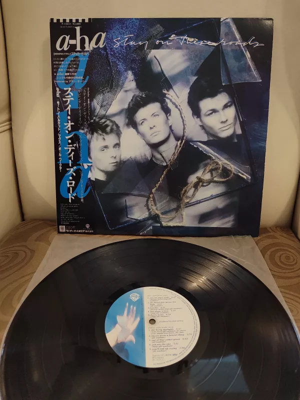 A-ha - Stay On These Roads - 1988 Japonya  Basım  LP Plak Albüm - Obi’li 2.EL