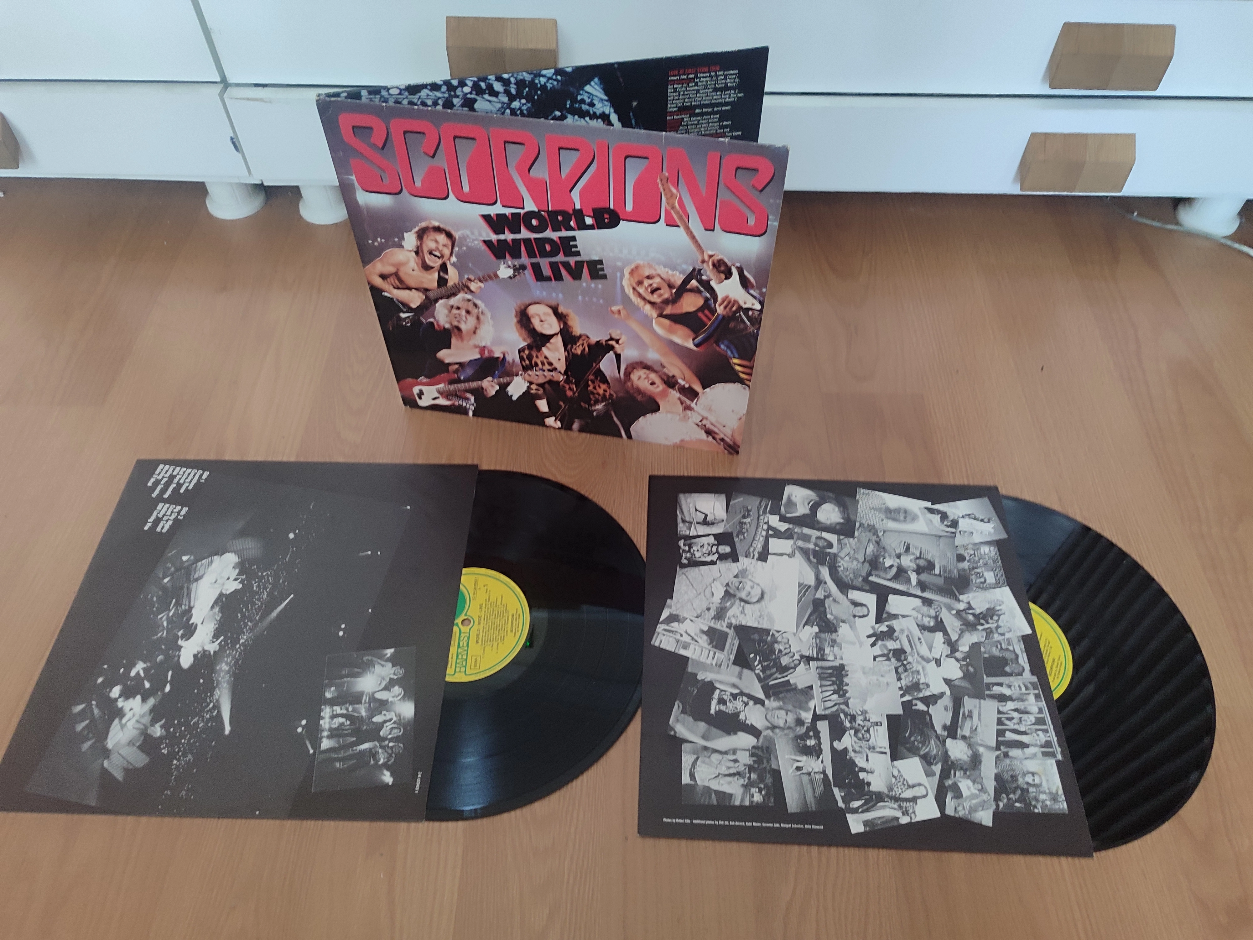 Scorpions ‎- World Wide Live - 1985 Almanya Basım Double LP Plak - Posterli (52x78 cm) 2.el