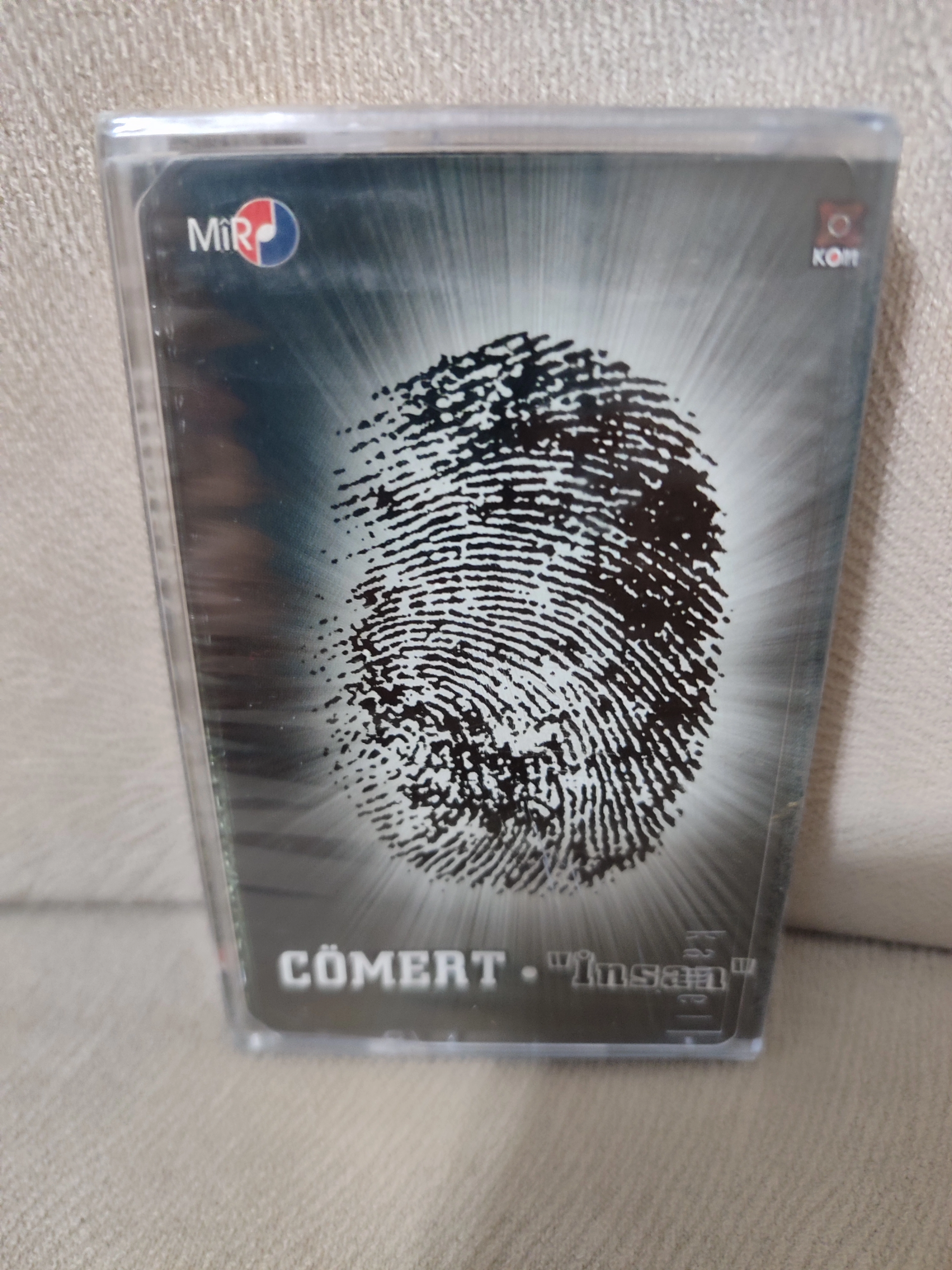 Cömert - İnsan  - 2002 Türkiye  Basım Kaset Albüm  (Kürtçe) - Ambalajında