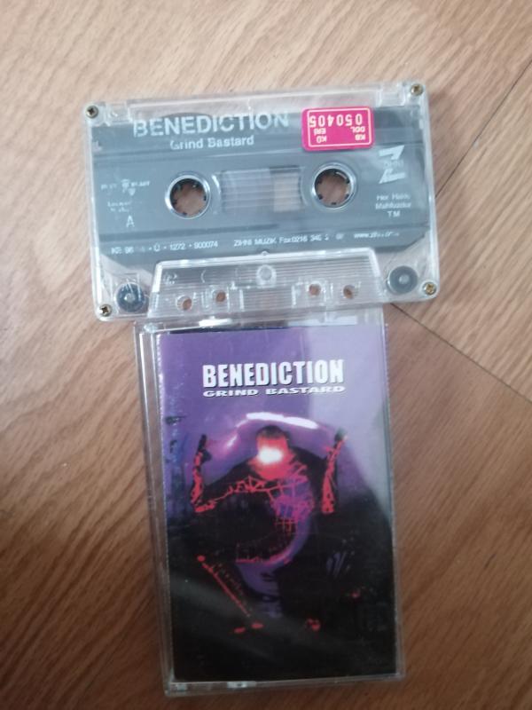 BENEDICTION - GRIND BASTARD - 1998 TÜRKİYEBASIM KASET ALBÜM
