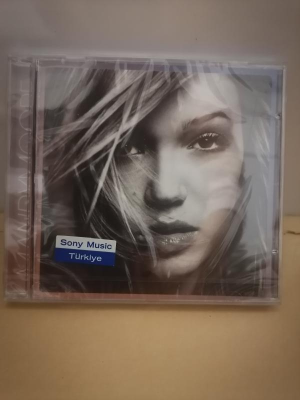 MANDY MOORE - MANDY MOORE ALBÜM CD - SONY MÜZİK TÜRKİYE 2001 BASIM - AÇILMAMIŞ AMBALAJINDA